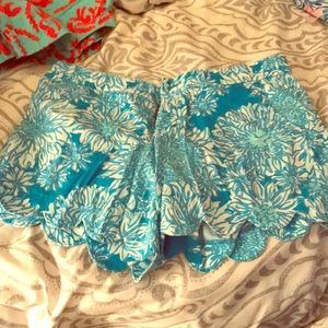 Lilly pulitzer buttercup shorts